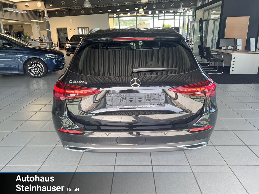 Mercedes-Benz C 200 2024