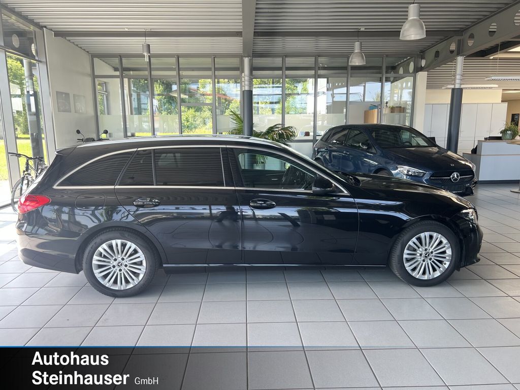 Mercedes-Benz C 200 2024