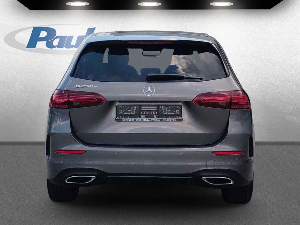 Mercedes-Benz B 250 2024