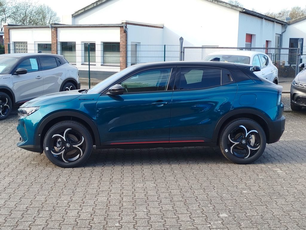 Alfa Romeo Junior 2025