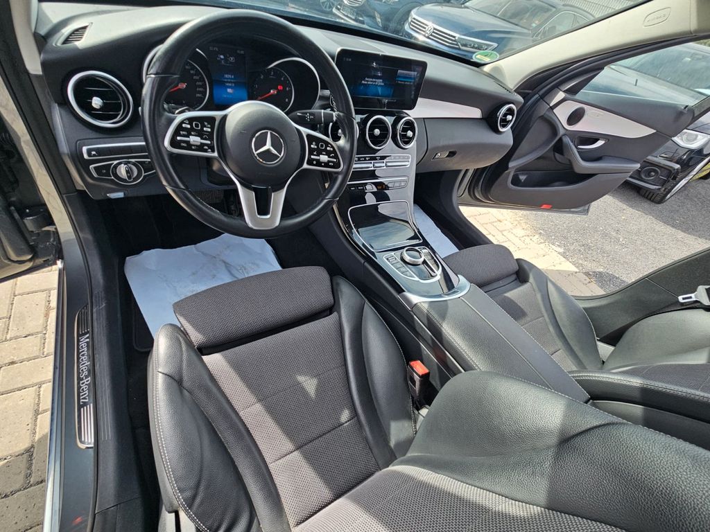 Mercedes-Benz C 300 2020