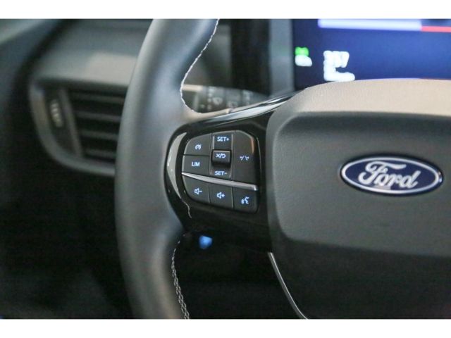 Ford Tourneo Courier 2025