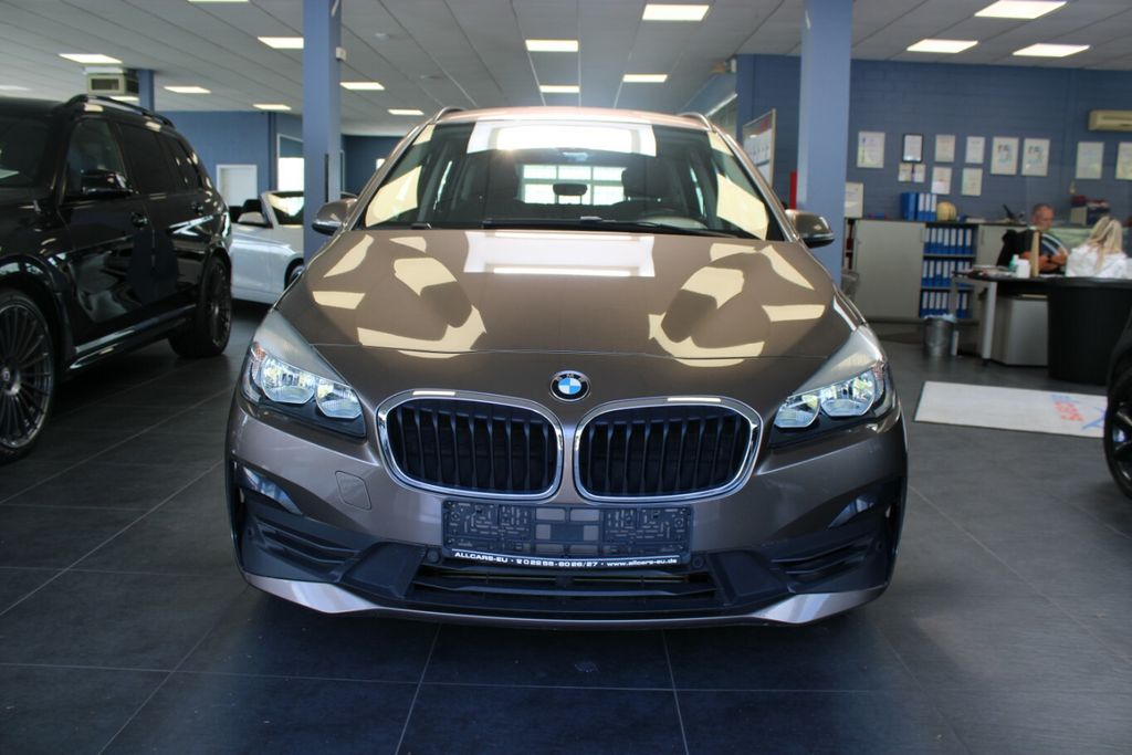 BMW 218 2019