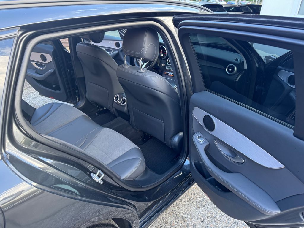 Mercedes-Benz C 220 2021