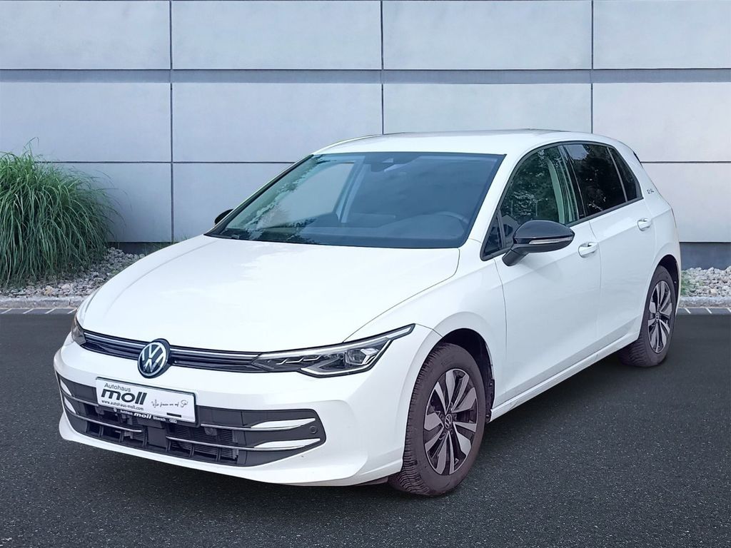 Volkswagen Golf 2024