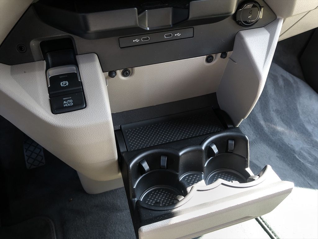 Volkswagen T7 California