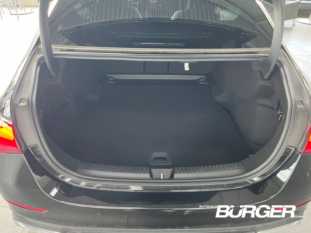 Mercedes-Benz E 220 2024