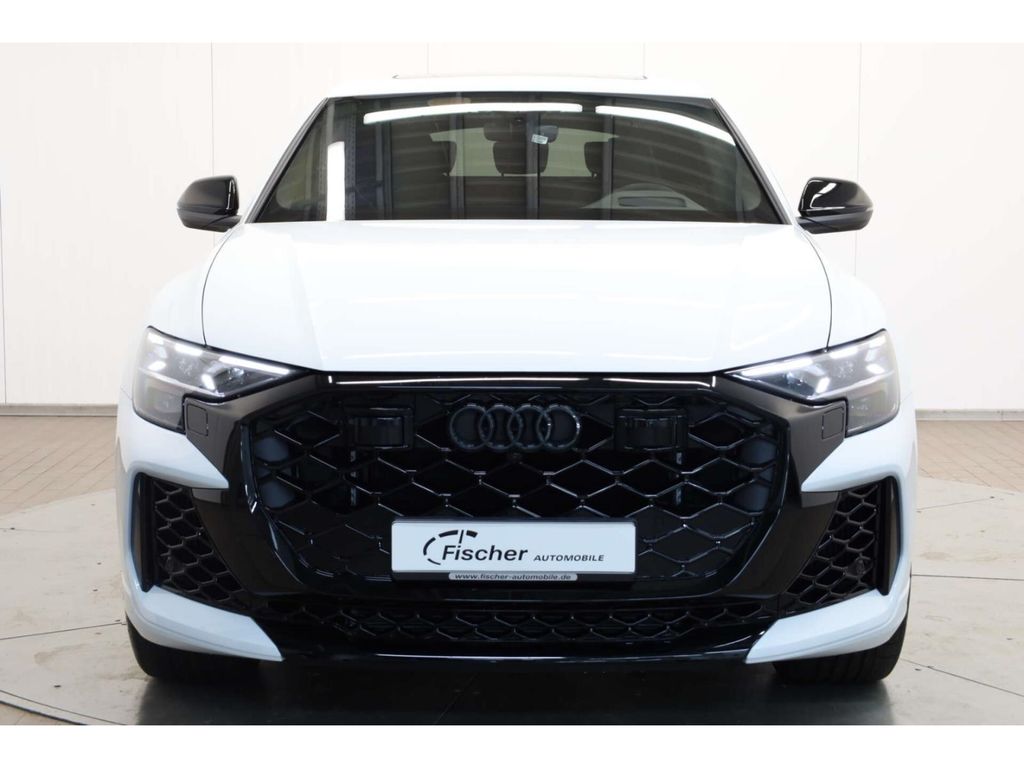 Audi RSQ8 2025