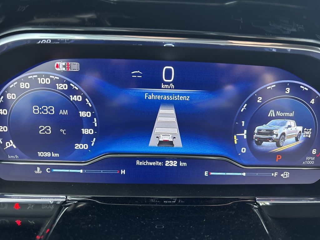 Chevrolet Silverado 2025