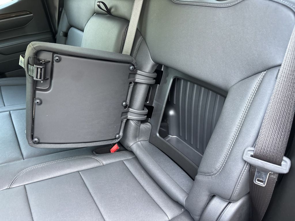 Chevrolet Silverado 2025