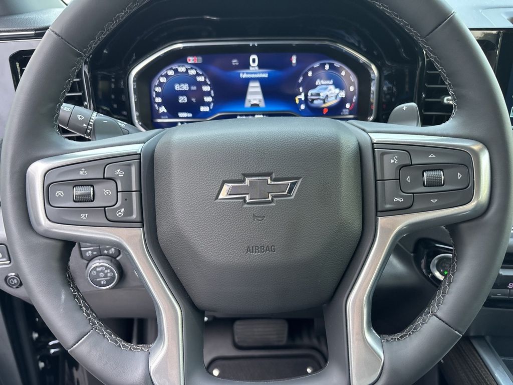 Chevrolet Silverado 2025