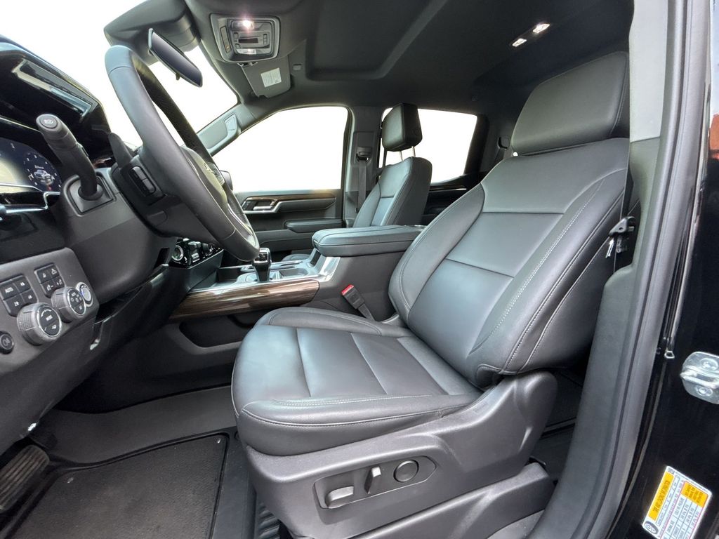 Chevrolet Silverado 2025