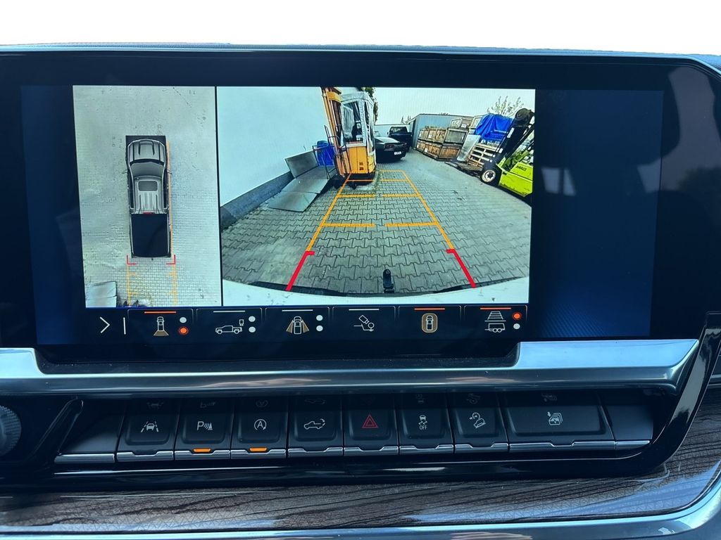 Chevrolet Silverado 2025