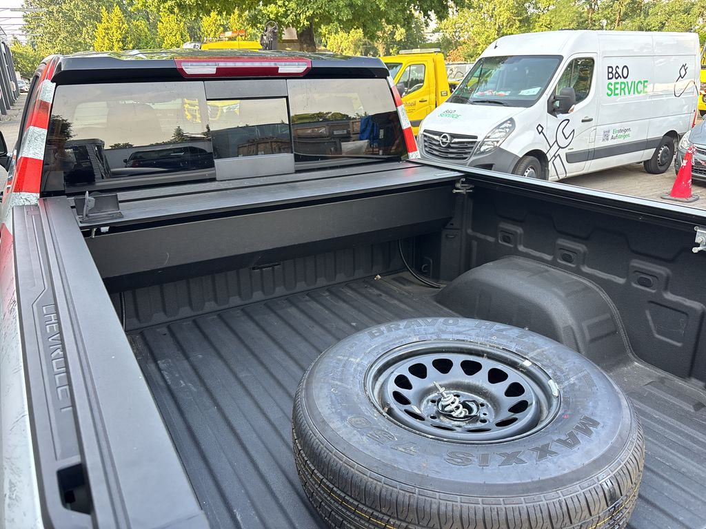 Chevrolet Silverado 2025