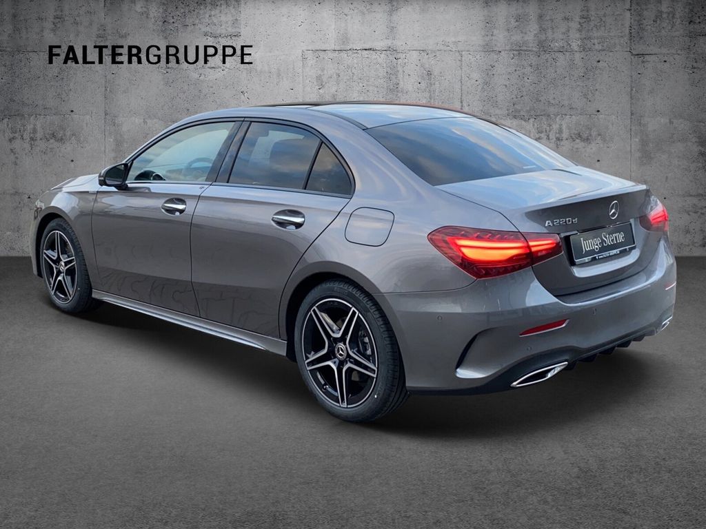 Mercedes-Benz A 220 2024