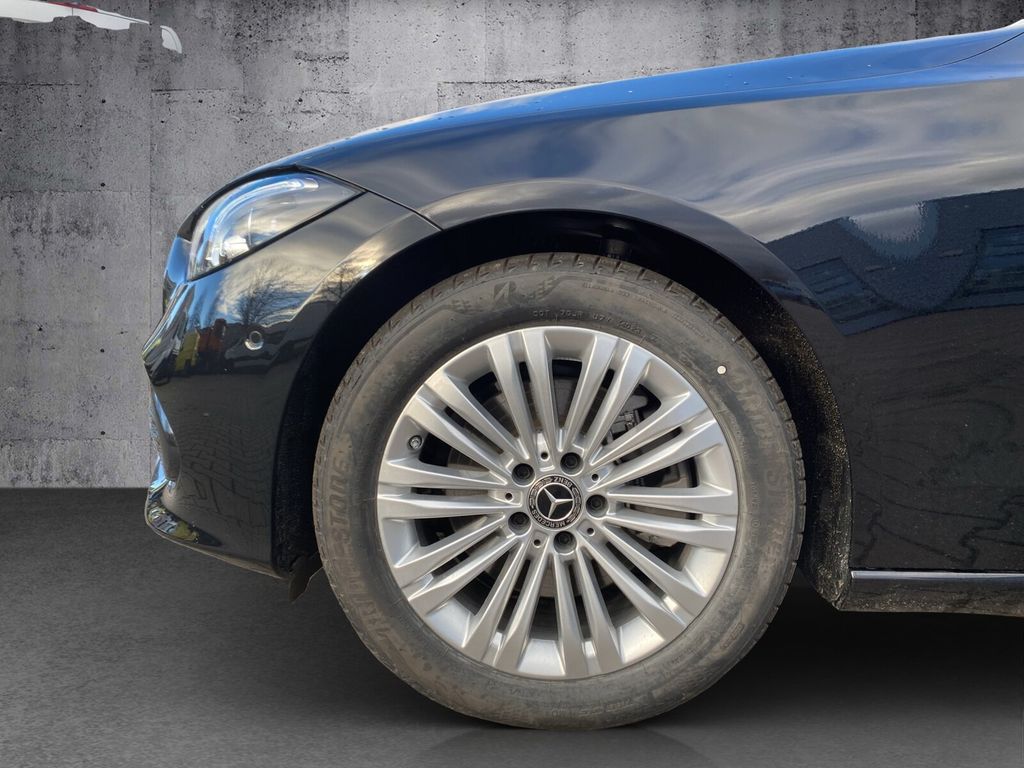 Mercedes-Benz C 220 2025