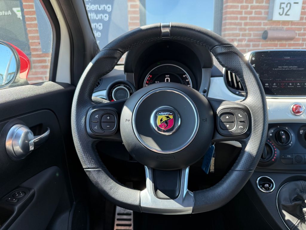 Abarth 595 2022