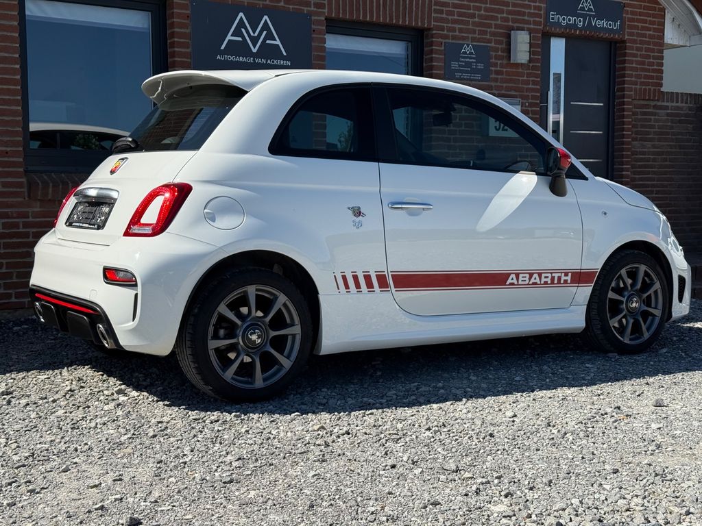 Abarth 595 2022
