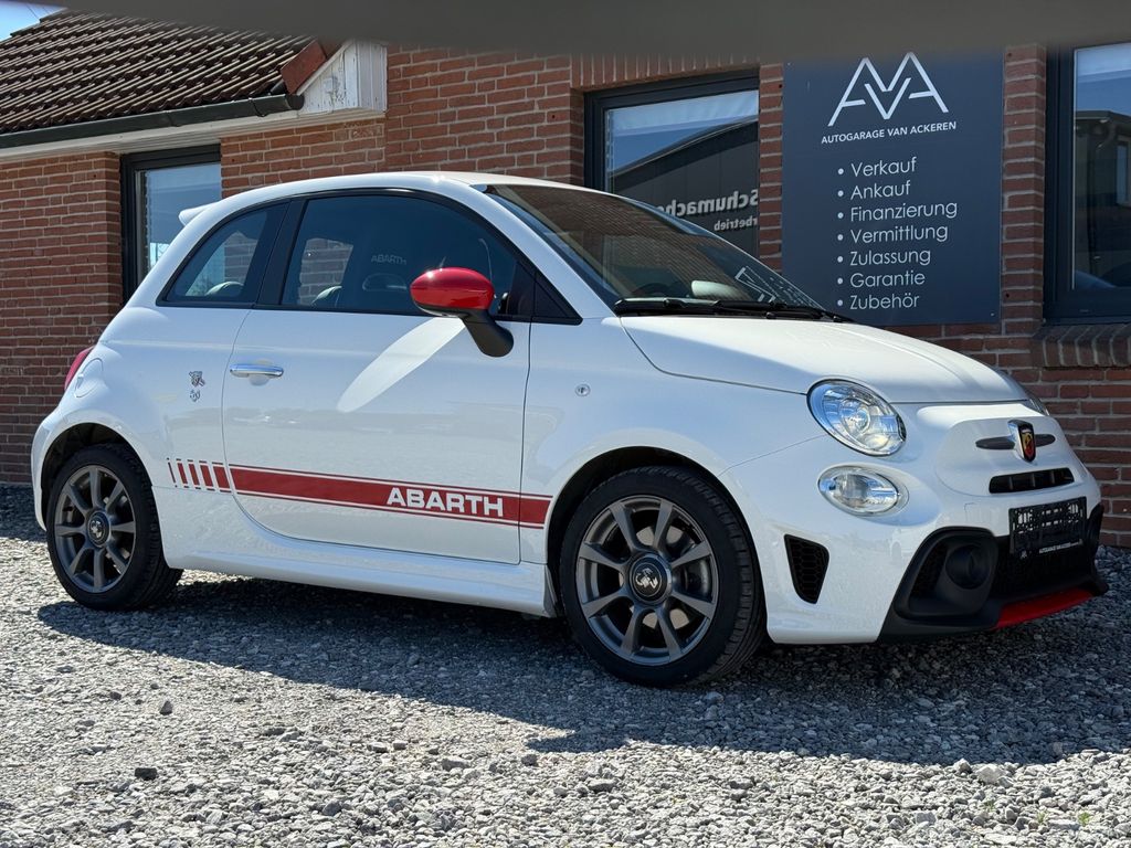 Abarth 595 2022
