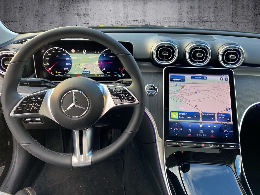 Mercedes-Benz C 220 2025