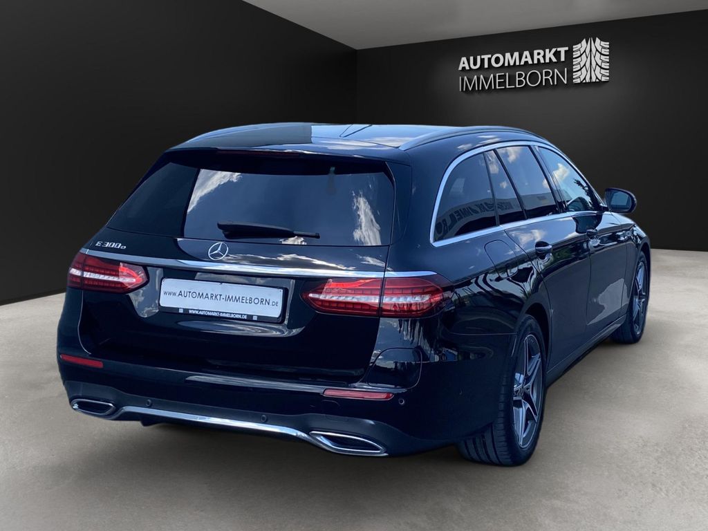 Mercedes-Benz E 300 2022