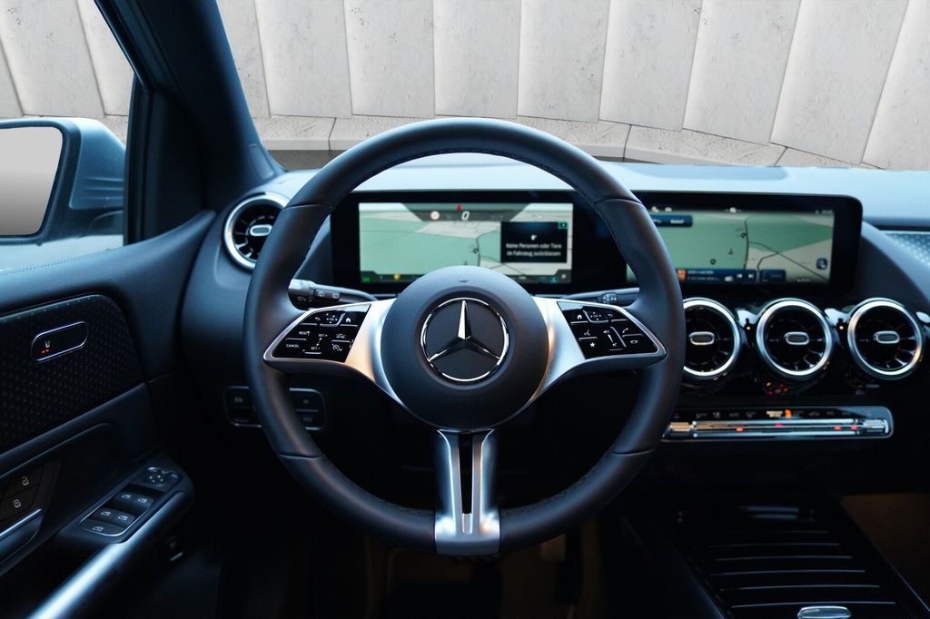 Mercedes-Benz B 200 2024