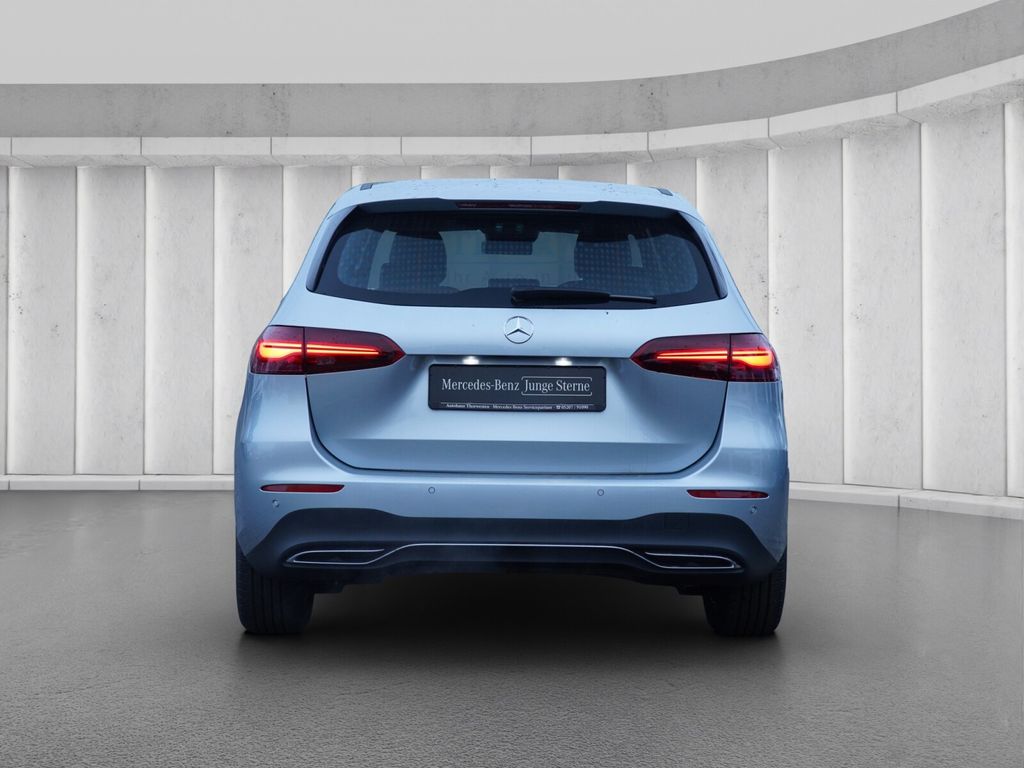 Mercedes-Benz B 200 2024