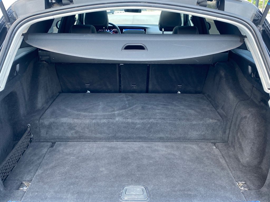 Mercedes-Benz E 300 2022