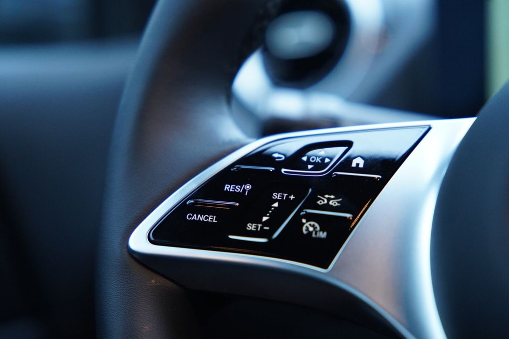 Mercedes-Benz B 200 2024