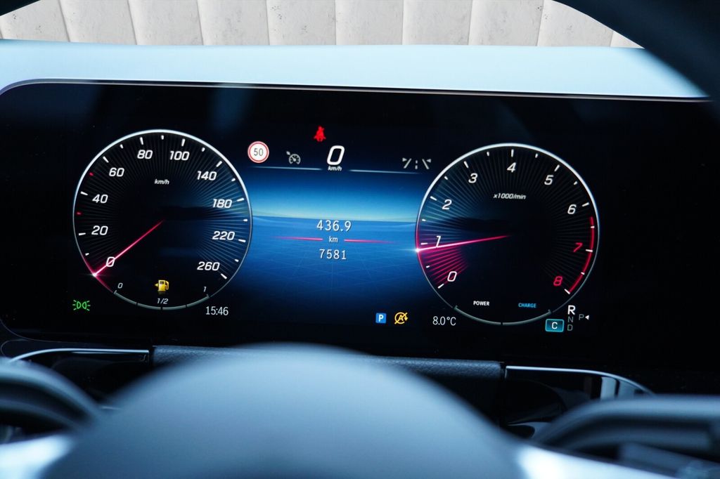 Mercedes-Benz B 200 2024