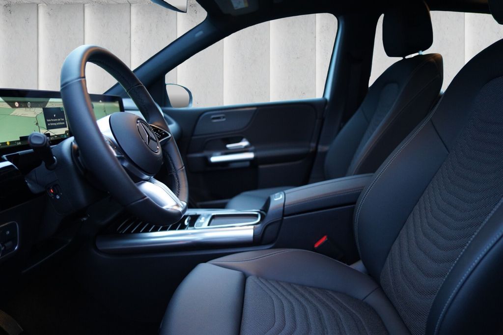 Mercedes-Benz B 200 2024