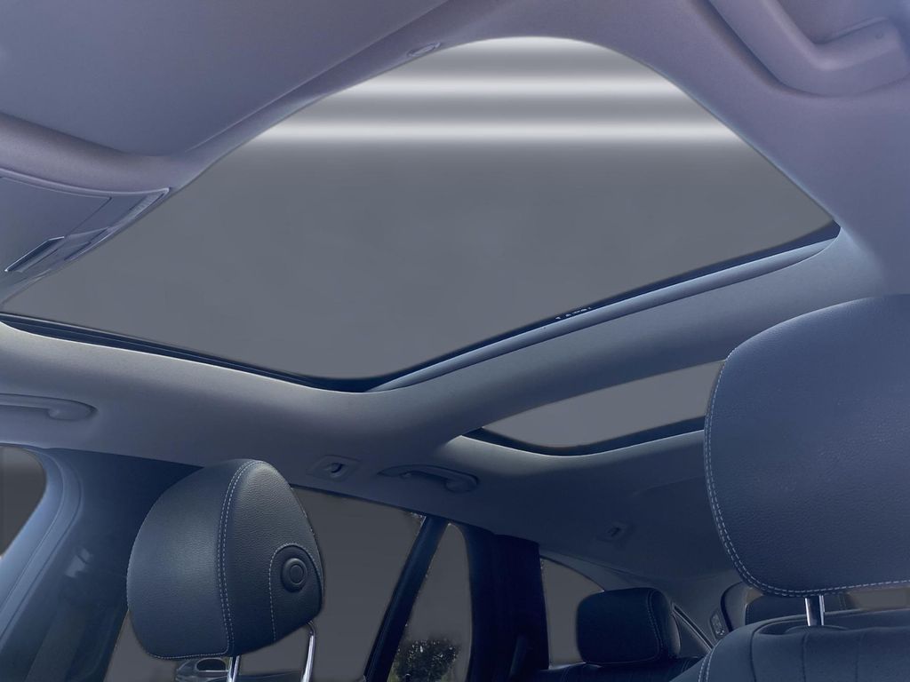 Mercedes-Benz E 300 2022