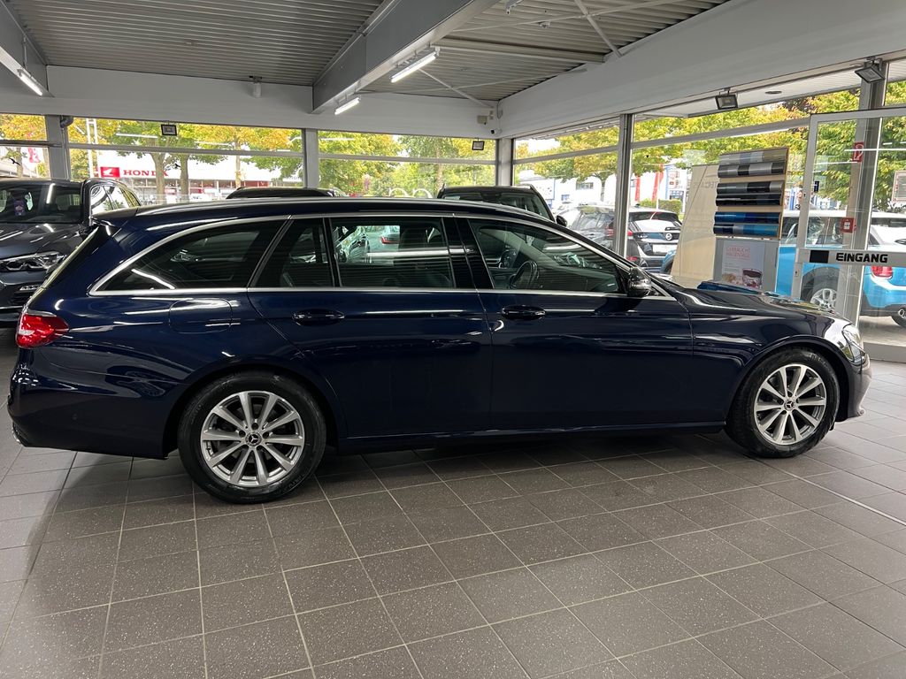 Mercedes-Benz E 200 2020