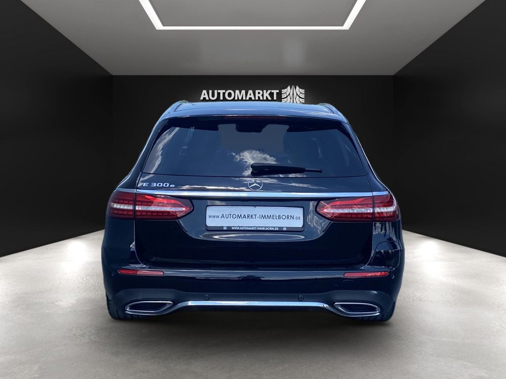 Mercedes-Benz E 300 2022