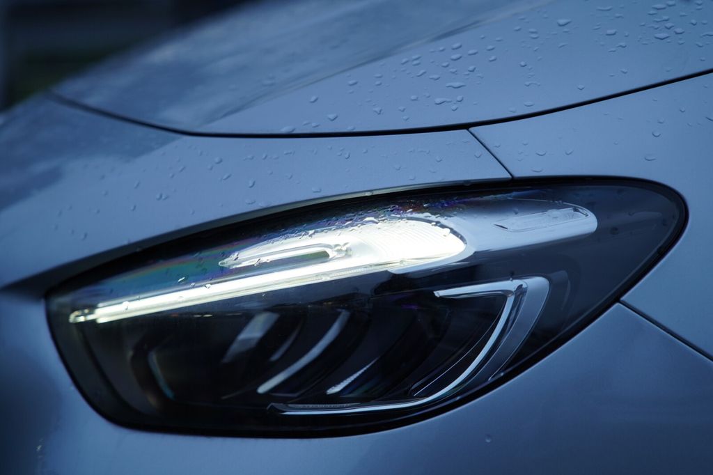 Mercedes-Benz B 200 2024