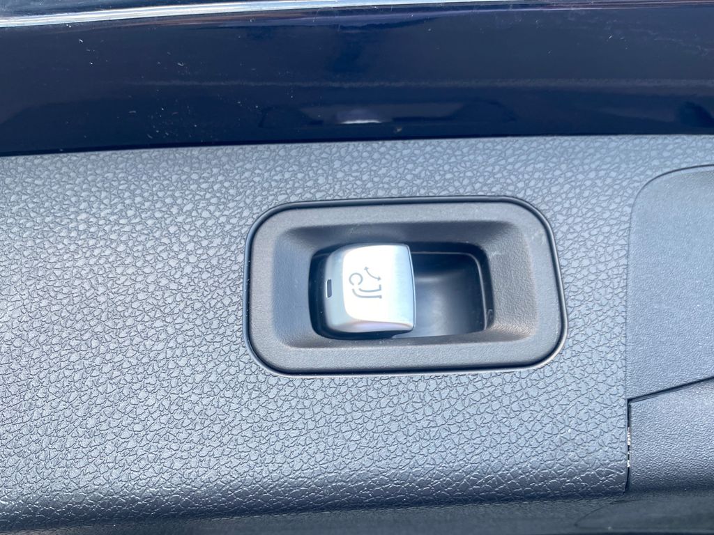 Mercedes-Benz E 300 2022