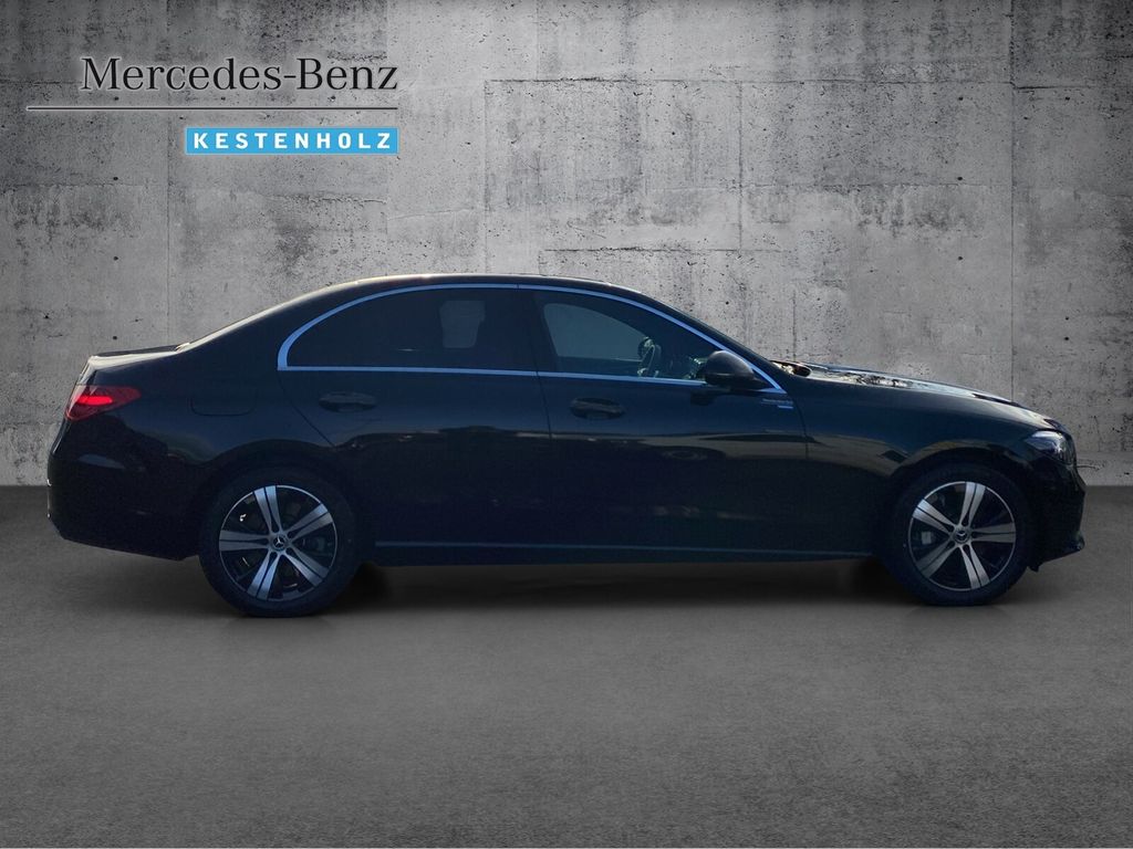 Mercedes-Benz C 300 2025