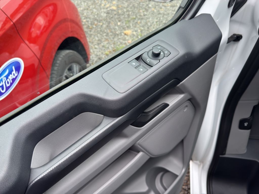 Ford Transit Custom 2025