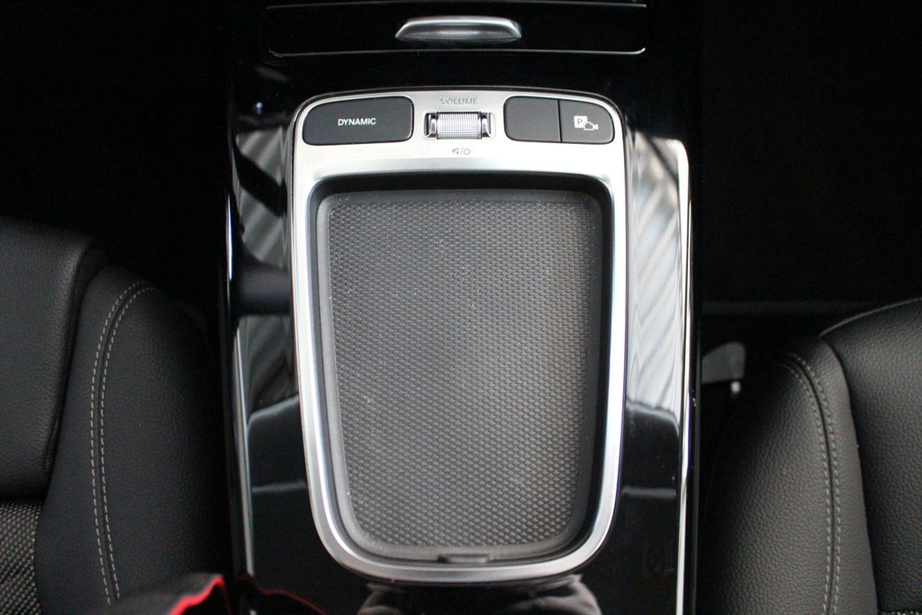 Mercedes-Benz A 250 2024