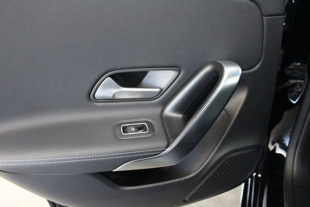 Mercedes-Benz A 250 2024