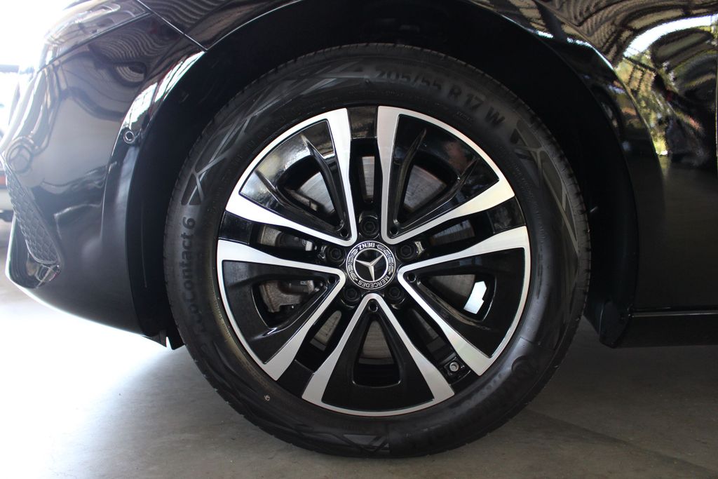 Mercedes-Benz A 250 2024