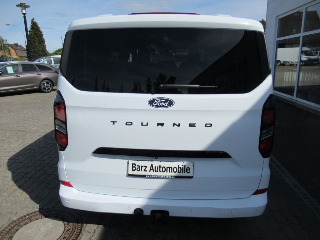 Ford Tourneo Custom 2024
