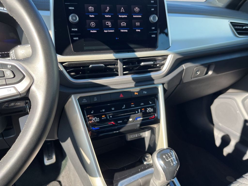 Volkswagen T-Roc 2024