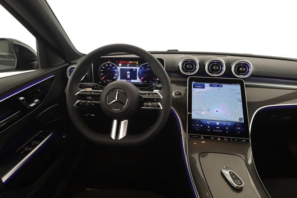 Mercedes-Benz C 220 2025