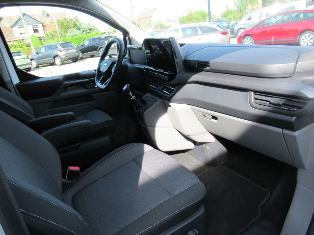 Ford Tourneo Custom 2024