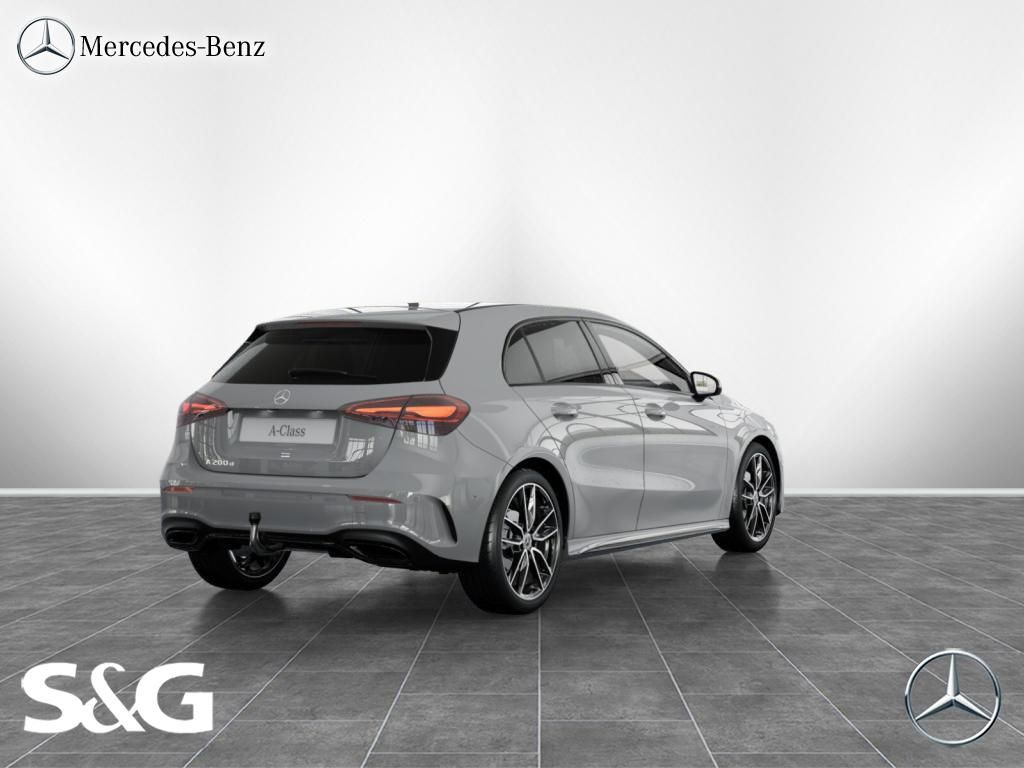 Mercedes-Benz A 200 2025