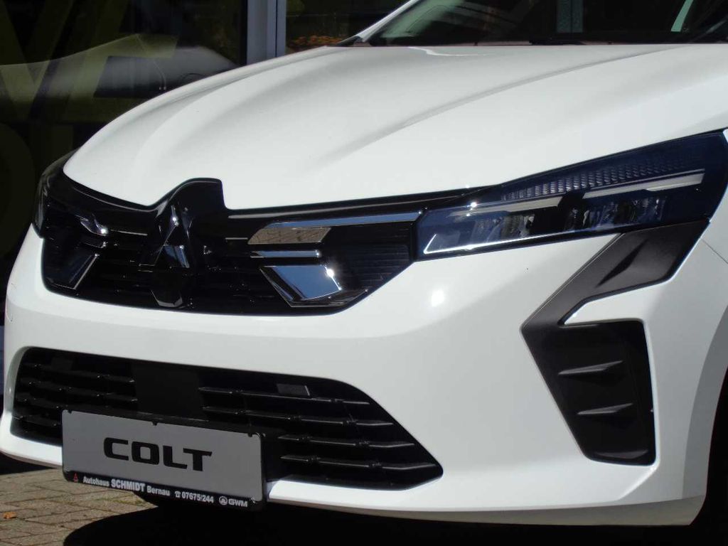 Mitsubishi Colt 2025