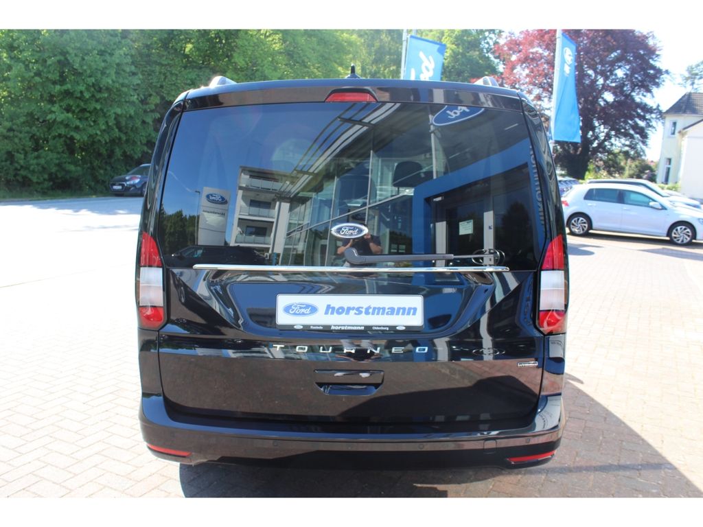 Ford Grand Tourneo 2025