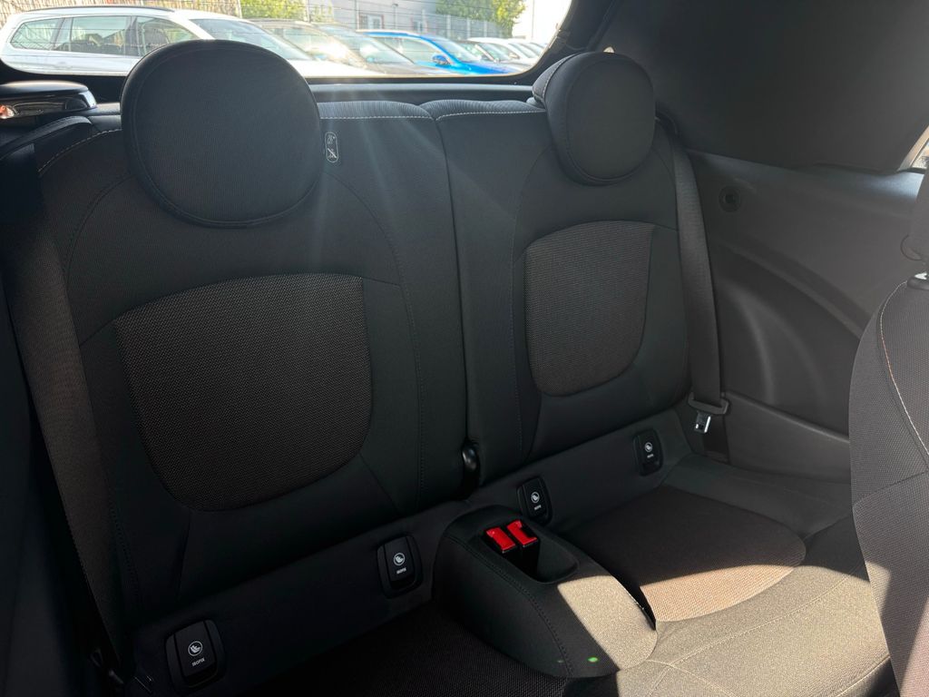 MINI Cooper Cabrio 2022