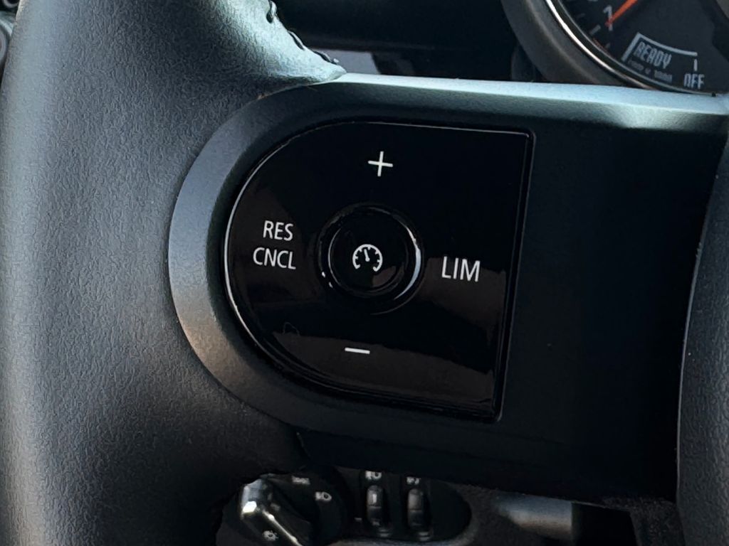 MINI Cooper Cabrio 2022